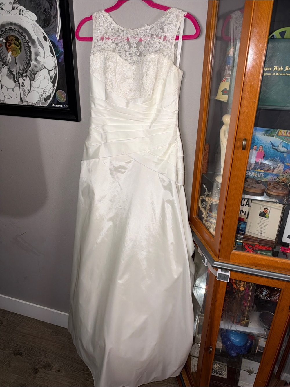 David's Bridal Ivory Lace Bodice A-Line Wedding Dress
